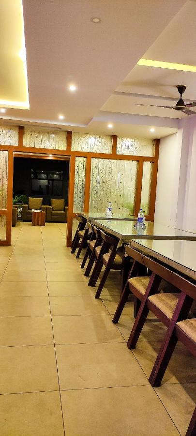 Hotel Cloudbay Kattappana Exterior foto