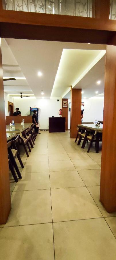 Hotel Cloudbay Kattappana Exterior foto