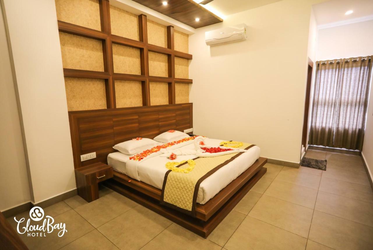 Hotel Cloudbay Kattappana Exterior foto